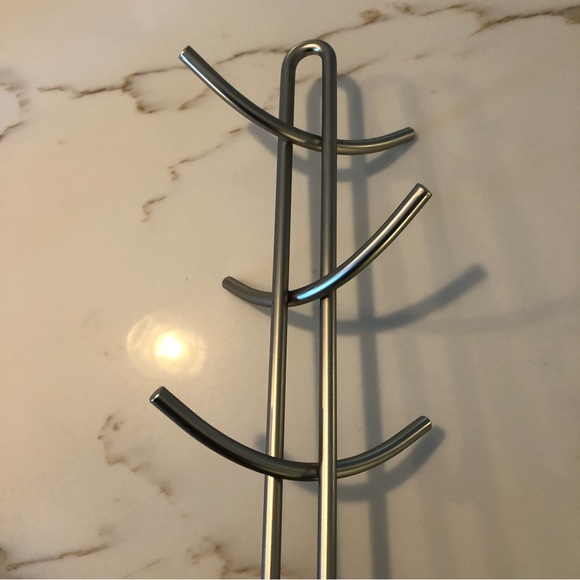 Satin Nickel Mug Tree - Picture 3 of 3